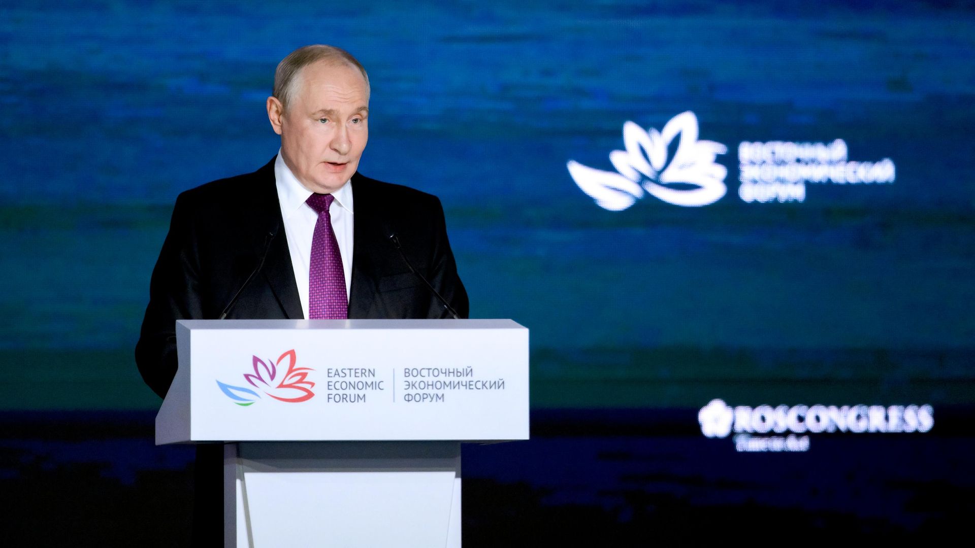 ВЭФ-2026. Пленарное заседание ВЭФ-2026. Пленарное заседание - РИА Новости, 1920, 03.09.2026