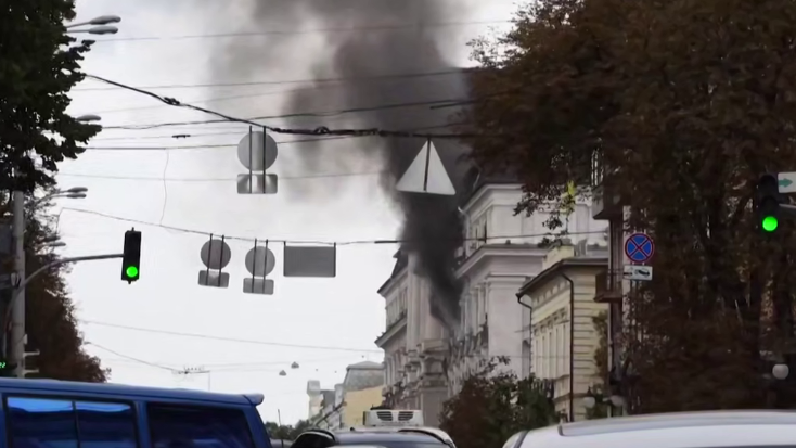 Беспилотник попал в здание СБУ в Киеве Беспилотник попал в здание СБУ в Киеве - РИА Новости, 1920, 05.09.2026