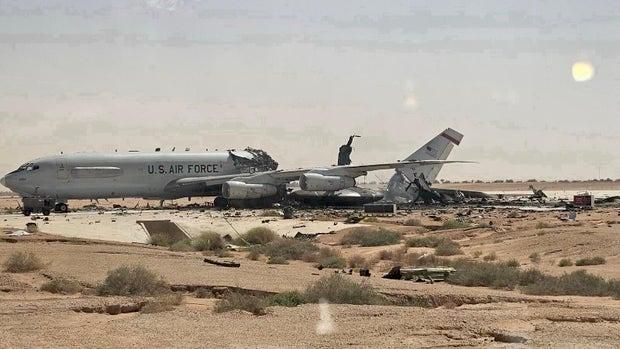 Самолет, поврежденный в результате иранских ударов по авиабазе имени принца Султана в Саудовской Аравии Самолет, поврежденный в результате иранских ударов по авиабазе имени принца Султана в Саудовской Аравии - РИА Новости, 1920, 16.09.2026