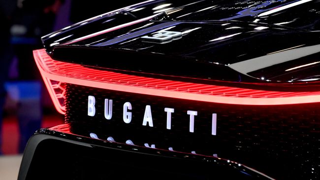 В Россию ввезли вторую редкую Bugatti за ₽500 млн. Сколько составил утильсбор?