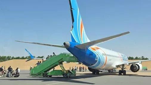 Самолет авиакомпании Flydubai, экстренно приземлившийся в Саудовской Аравии - РИА Новости, 1920, 30.09.2026