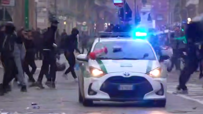 Во время беспорядков в Милане задержали более 200 человек - РИА Новости, 1920, 19.10.2026