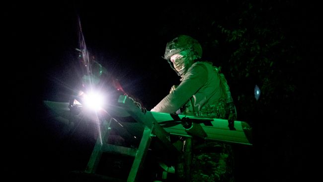 Боевая работа расчета БПЛА Молния спецназа Ахмат на Сумском направлении СВО Боевая работа расчета БПЛА Молния спецназа Ахмат на Сумском направлении СВО