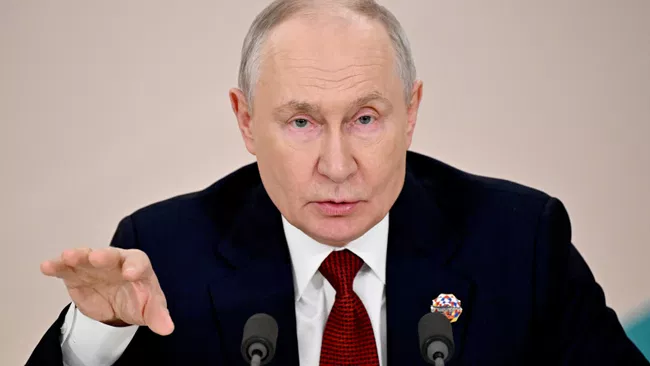 Заявление для СМИ президента Владимира Путина и президента Бурунди, председателя Африканского союза Эвариста Ндайишимийе Заявление для СМИ президента Владимира Путина и президента Бурунди, председателя Африканского союза Эвариста Ндайишимийе