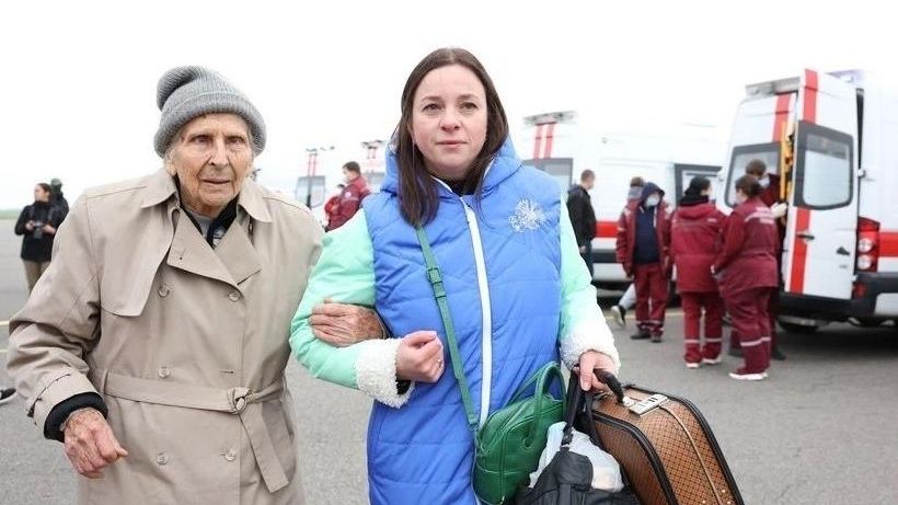 Гуманитарная миссия по эвакуации жителей Алешек из Херсонской области - РИА Новости, 1920, 31.10.2026