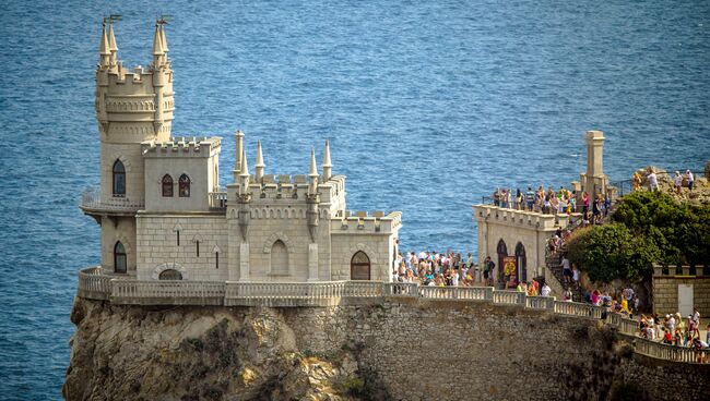 Памятник архитектуры и истории Ласточкино гнездо в Крыму