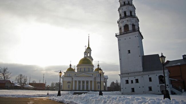 Невьянская наклонная башня