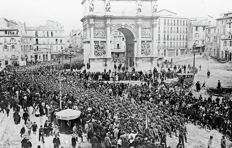 Русские солдаты во Франции в 1916 году Русские солдаты во Франции в 1916 году