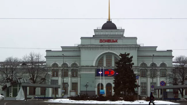 Последствия обстрелов Донецка украинскими силовиками