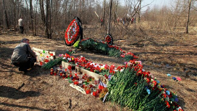 На месте авиакатастрофы под Смоленском