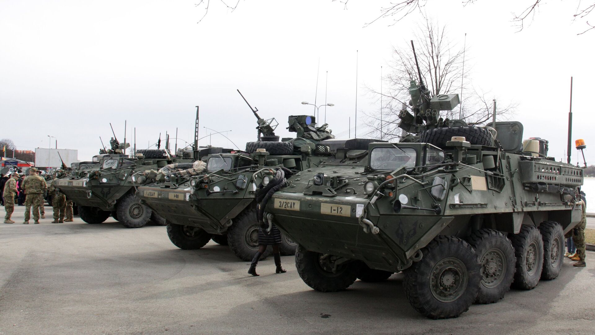 Американские бронетранспортеры Stryker - РИА Новости, 1920, 04.06.2022