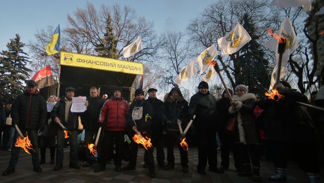 Акции протеста у здания Верховной рады Украины