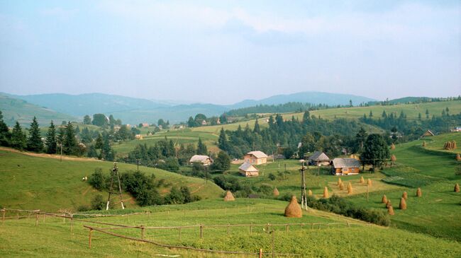 Вид на закарпатское село