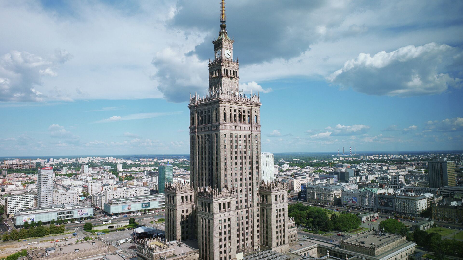 Дворец культуры и науки в Варшаве - РИА Новости, 1920, 06.06.2022