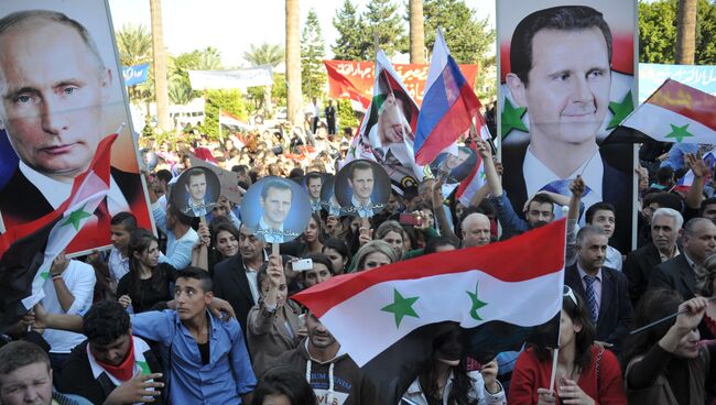 Митинг в поддержку российской военной операции в городе Тартус (Сирия) Митинг в поддержку российской военной операции в городе Тартус (Сирия)