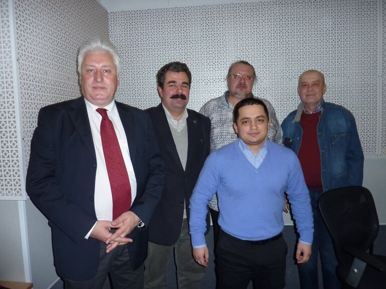 Эксперты на записи радиопрограммы Эксперты на записи радиопрограммы