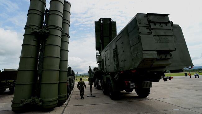 Зенитный ракетный комплекс С-400 Триумф, архивное фото