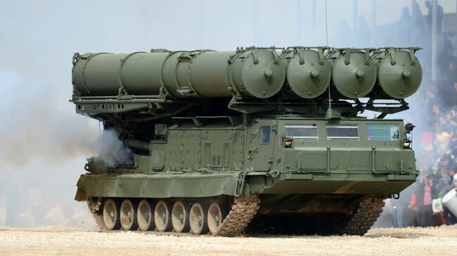 Зенитно-ракетный комплекс (ЗРК) С-300 