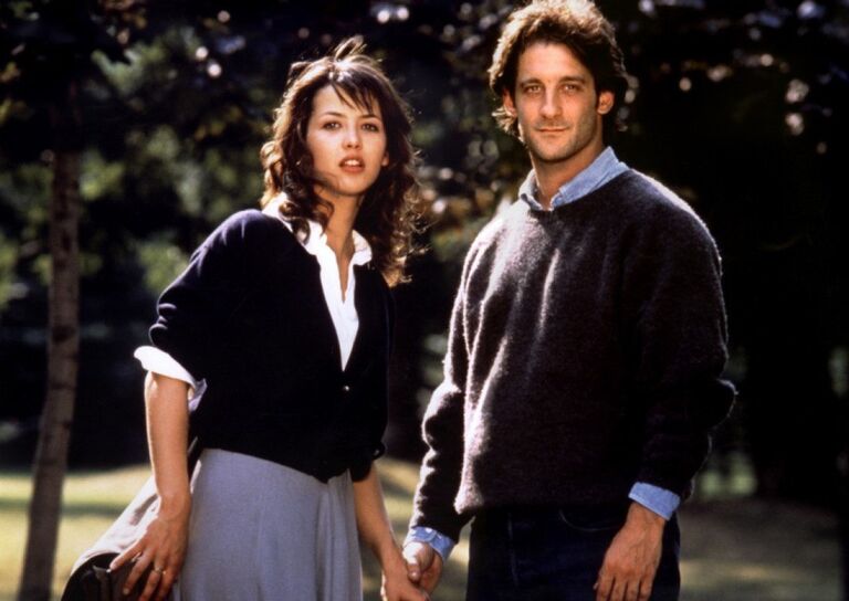 Кадр из фильма Студентка Кадр из фильма Студентка