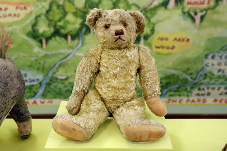 Восстановленная игрушка Винни-Пух