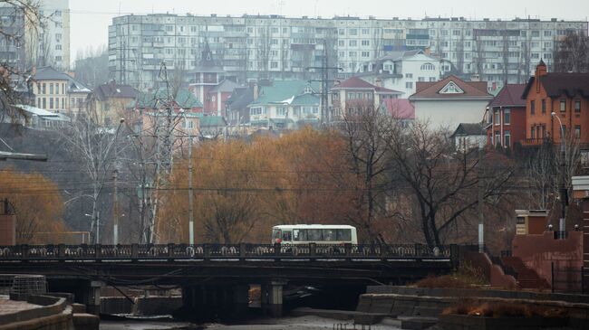 Мост через реку Воронеж в Липецке. Архивное фото