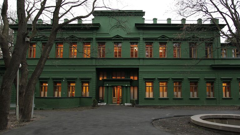 Кунцевская ближняя дача в Москве – место смерти И. Сталина Кунцевская ближняя дача в Москве – место смерти И. Сталина