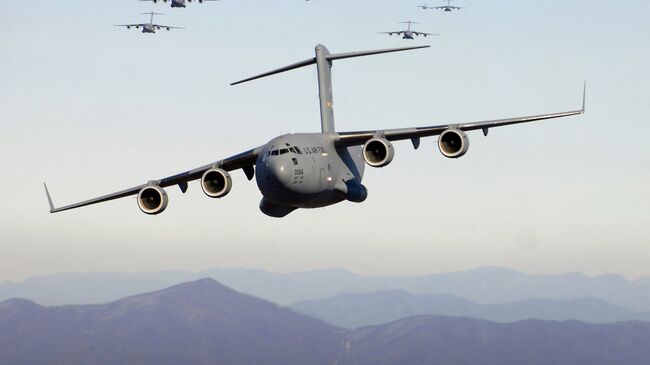 Американские военно-транспортные самолеты C-17A Globemaster III