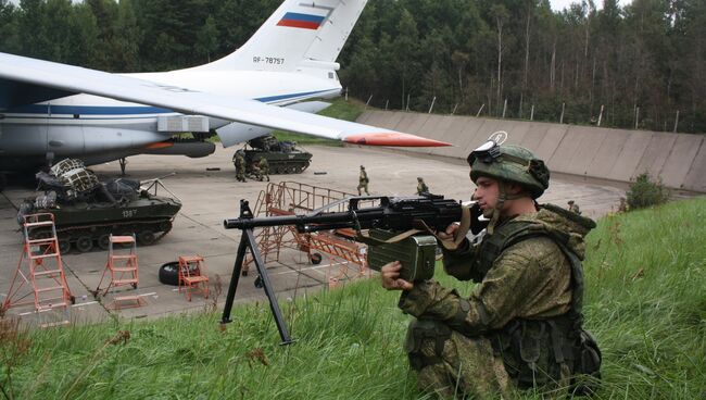 Подразделения Псковского, Тульского и Ивановского соединений внезапно подняты по тревоге в рамках совместного стратегического учения Запад-2017