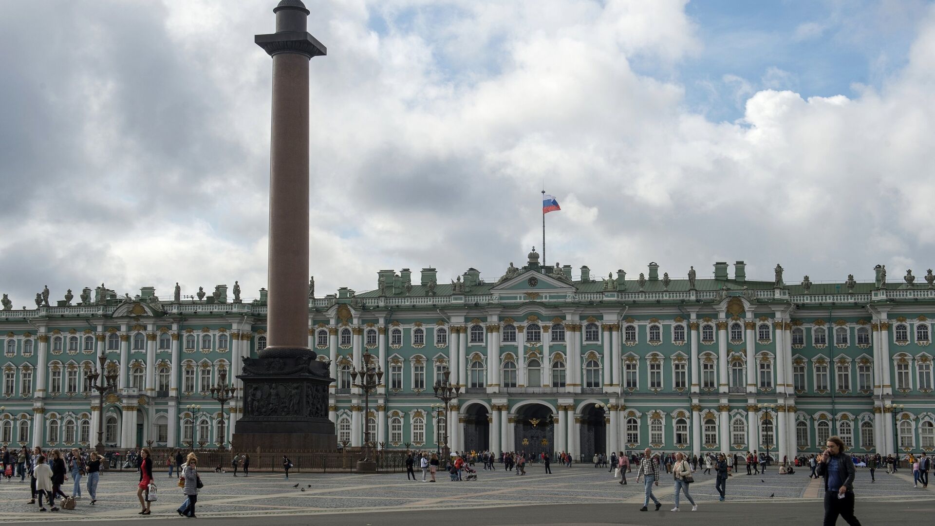 Дворцовая площадь и Зимний дворец в Санкт-Петербурге - РИА Новости, 1920, 06.09.2021