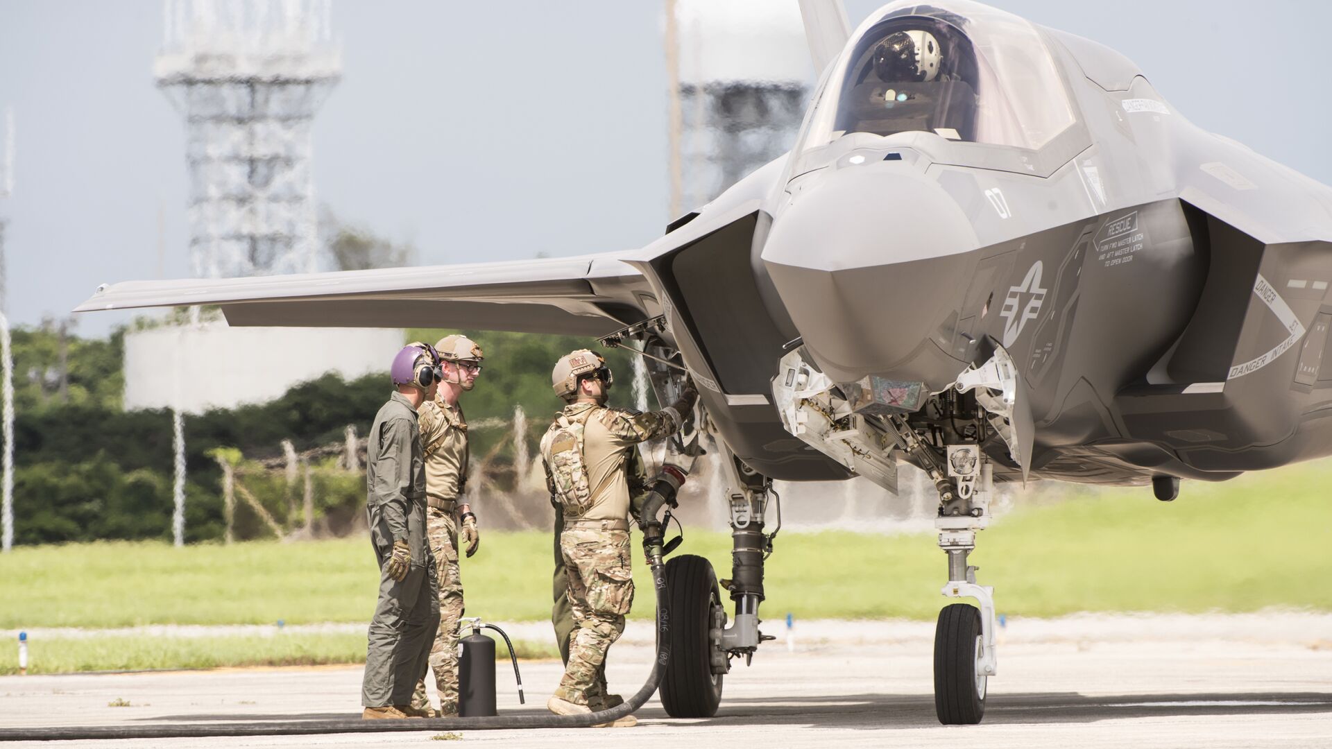 Самолет F-35 ВВС США на авиабазе Кадена в Японии - РИА Новости, 1920, 26.05.2022