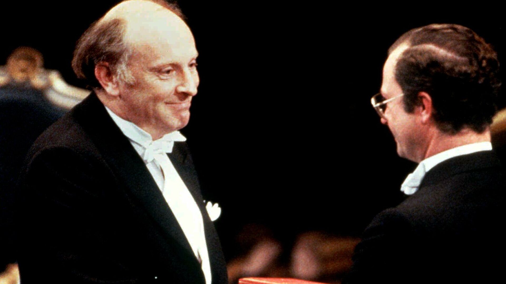 Иосиф Бродский на вручении Нобелевской премии по литературе. 10 декабря 1987 - РИА Новости, 1920, 04.05.2025