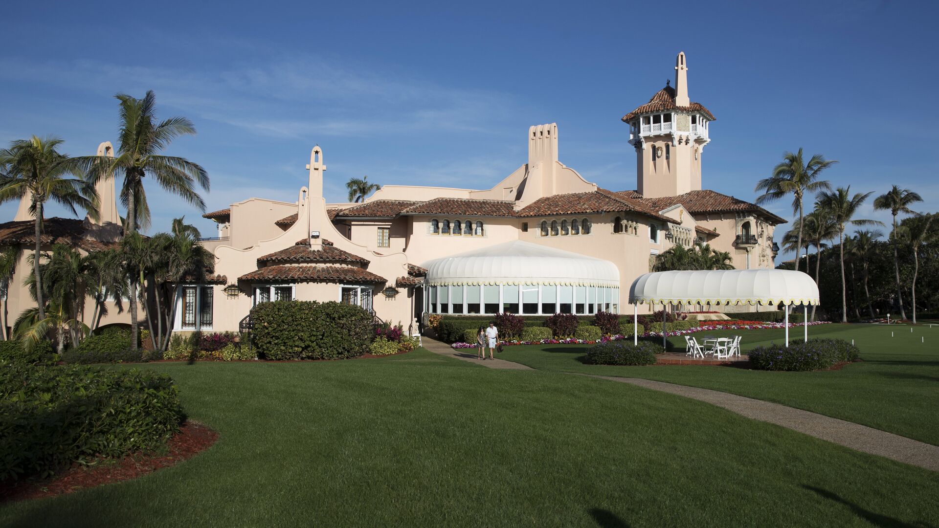 Поместье Дональда Трампа Мар-а-Лаго в Палм-Бич, штат Флорида. 24 декабря 2017 - РИА Новости, 1920, 11.07.2025