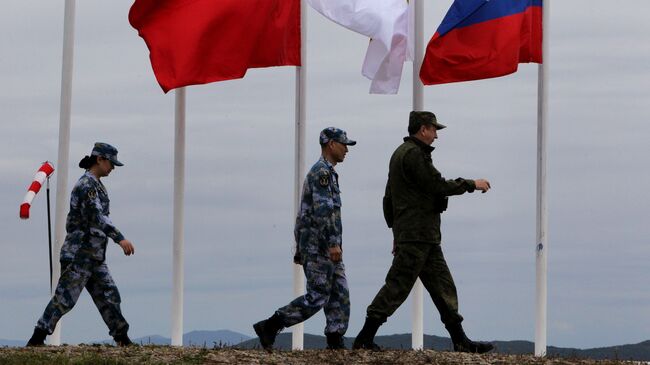 Российско-китайские военно-морские учения Морское взаимодействие на полигоне Клерк в Приморском крае