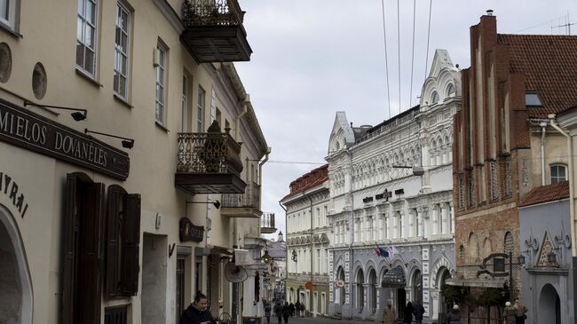 Одна из улиц старого города в Вильнюсе