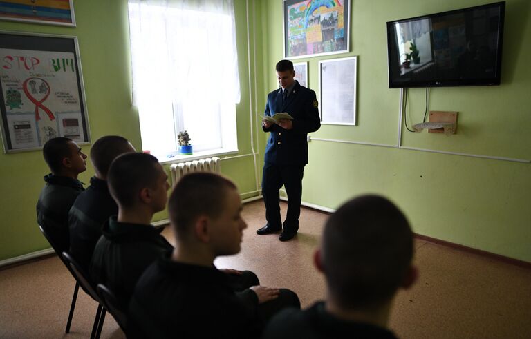 Осужденные в Можайской воспитательной колонии 