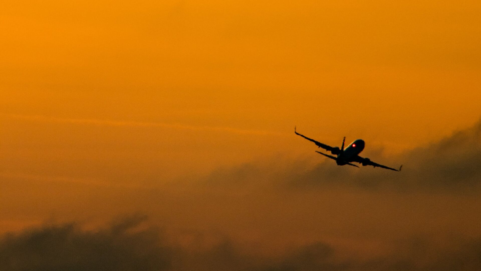 Самолет Boeing 737-800 - РИА Новости, 1920, 15.05.2018