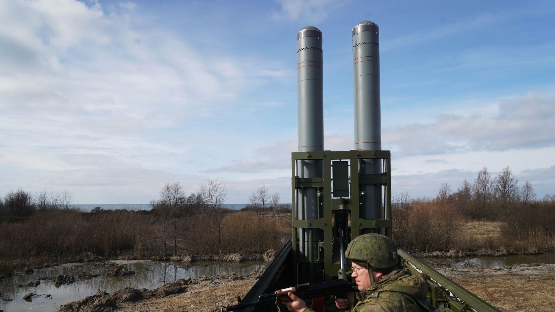 Военнослужащий во время тактических учений береговых ракетных войск Балтийского флота - РИА Новости, 1920, 23.03.2022