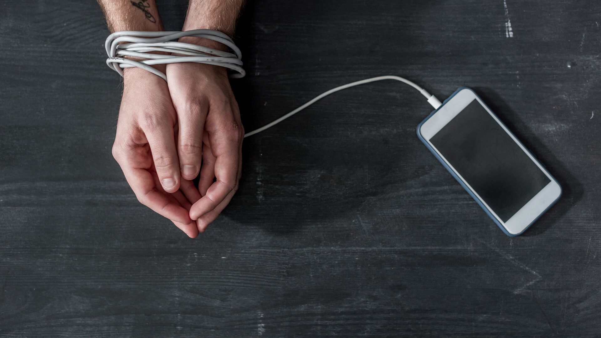 Зависимость от смартфона - РИА Новости, 1920, 22.08.2020