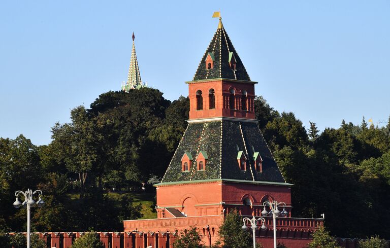 Тайницкая башня Московского Кремля