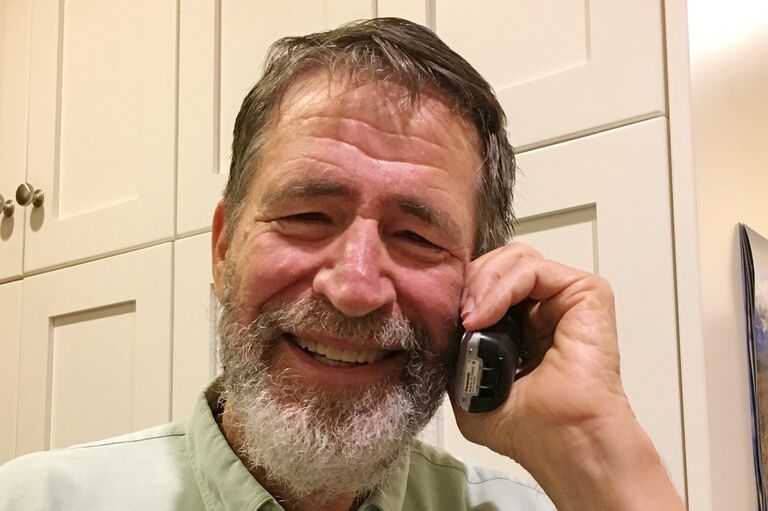 Американский химик Джордж П. Смит после объявления лауреатов Нобелевской премии по химии 2018 