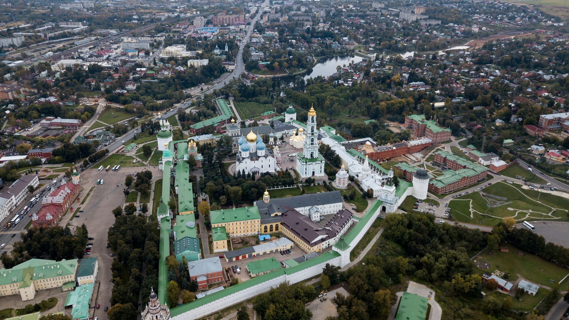 Троице-Сергиева лавра в городе Сергиев Посад Московской области - РИА Новости, 1920, 04.06.2021