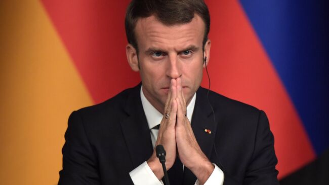 Президент Франции Эммануэль Макрон во время совместной пресс-конференции по итогам встречи по вопросам сирийского политического урегулирования