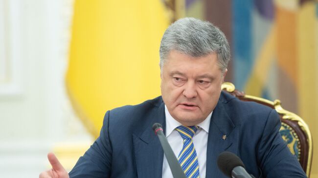 Президент Украины Петр Порошенко на заседании СНБО в Киеве