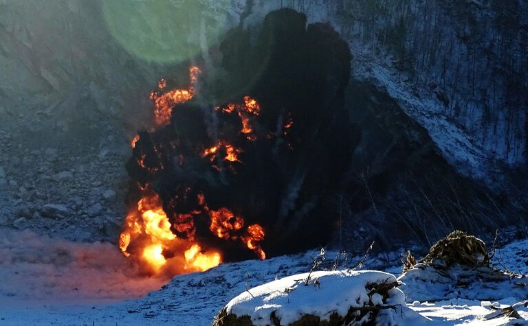 Подрывные работы на реке Бурее