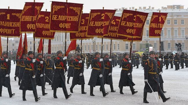 Парад в честь 75-летия снятия блокады Ленинграда