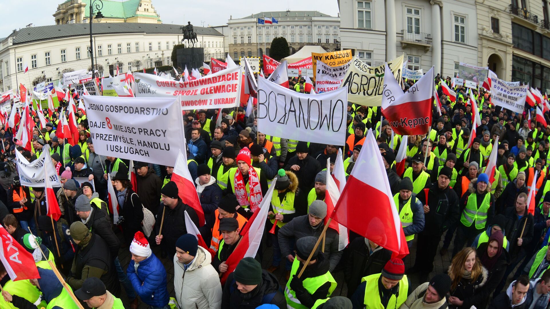 Акция протеста фермеров у президентского дворца в Варшаве. Архивное фото - РИА Новости, 1920, 28.01.2024