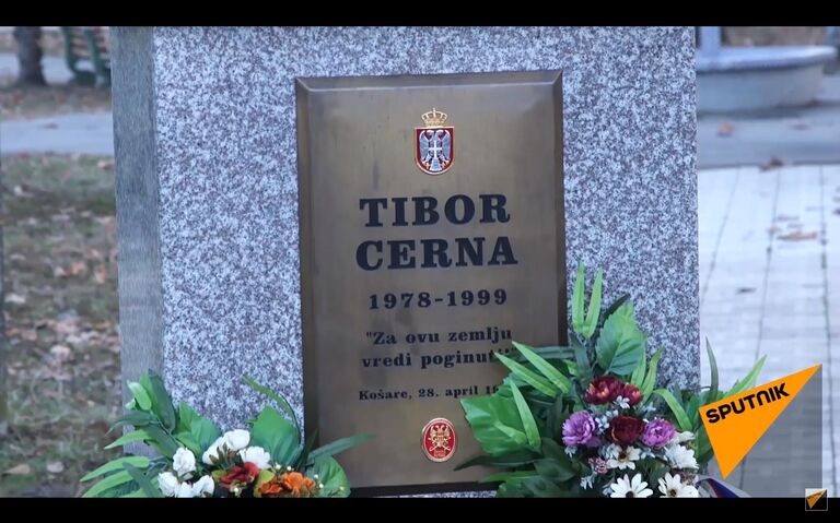 памятник военнослужащему армии Югославии Тибору Церне 