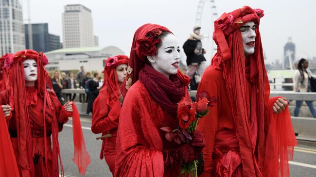 Акция в Лондоне против загрязнения окружающей среды