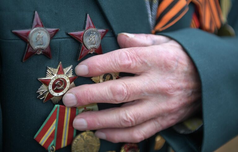 Ордена на груди ветерана Великой Отечественной войны 