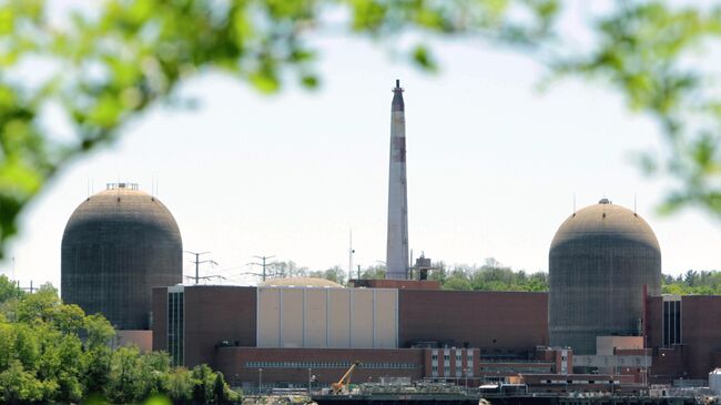 Атомная электростанция Indian Point в штате Нью-Йорк, США